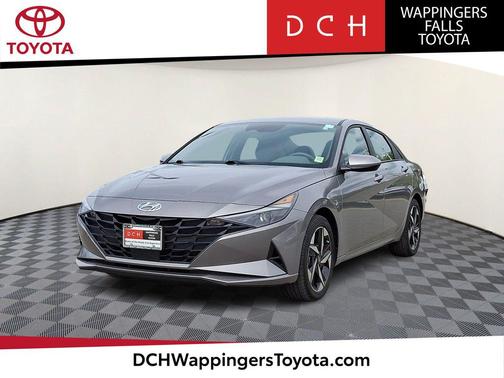 Fluid Metal 2023 Hyundai ELANTRA SEL