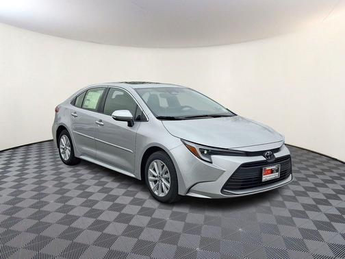 Classic Silver Metallic 2026 Toyota Corolla Hybrid XLE