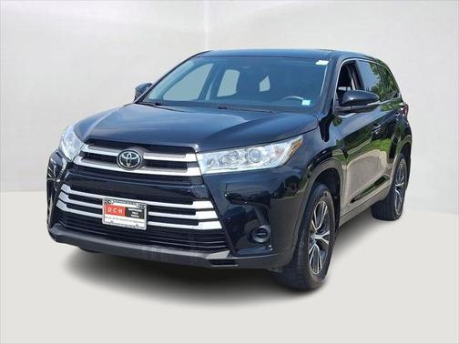 2019 Toyota Highlander LE