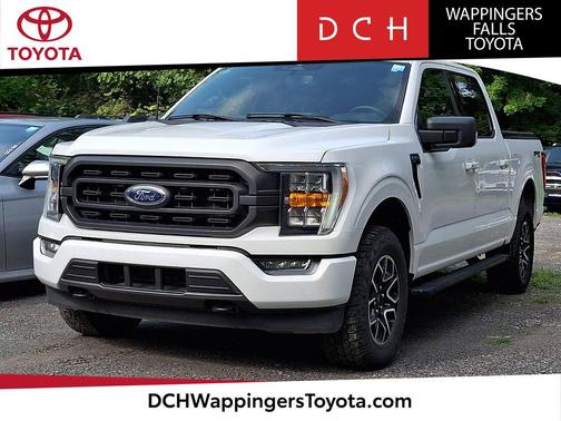 Oxford White 2023 Ford F-150 XLT
