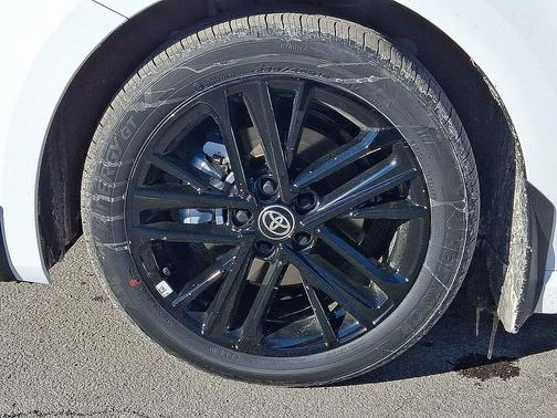 Ice Cap 2026 Toyota Camry SE