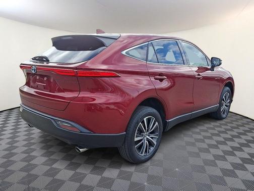 2023 Toyota Venza LE