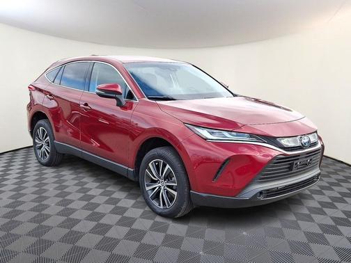 2023 Toyota Venza LE