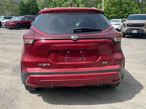 Scarlet Ember Tintcoat 2022 Nissan Kicks SV