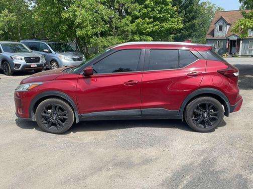Scarlet Ember Tintcoat 2022 Nissan Kicks SV