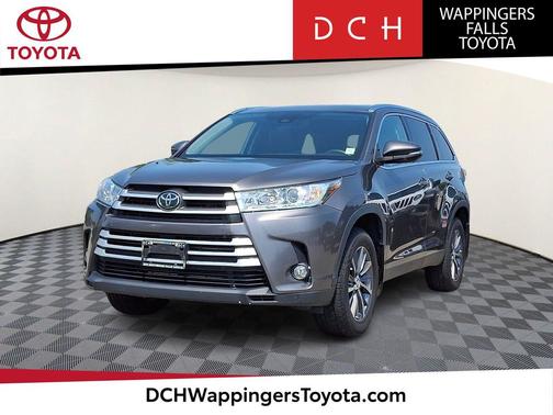 Predawn Gray Mica 2019 Toyota Highlander XLE