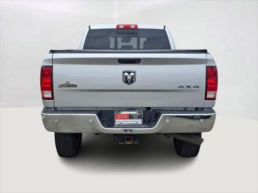 2018 RAM 2500 Big Horn Crew Cab 4x4 6'4' Box