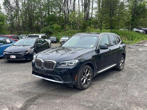 Black Sapphire Metallic 2024 BMW X3 xDrive30i