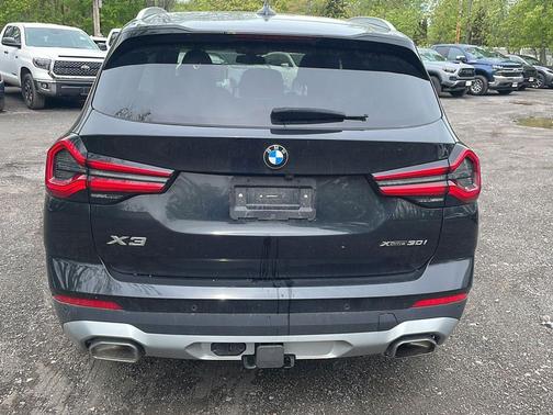 Black Sapphire Metallic 2024 BMW X3 xDrive30i