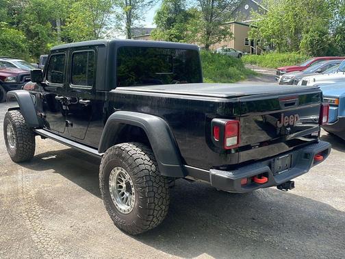 Black Clearcoat 2021 Jeep Gladiator Mojave 4x4
