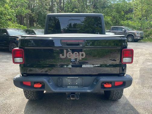 Black Clearcoat 2021 Jeep Gladiator Mojave 4x4