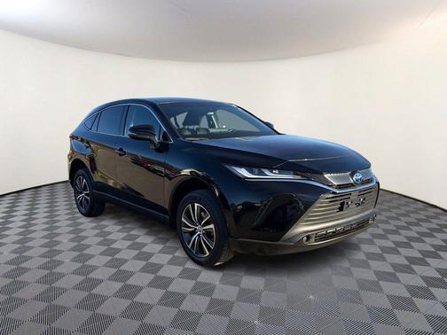 Black 2023 Toyota Venza LE