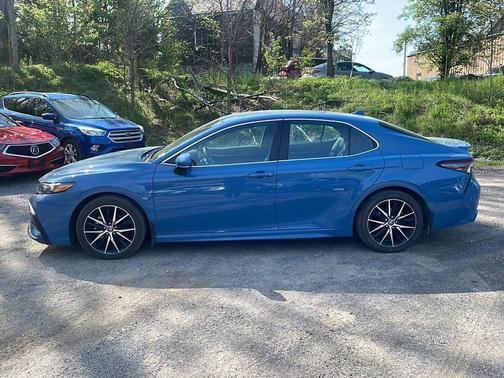 Cavalry Blue 2023 Toyota Camry SE