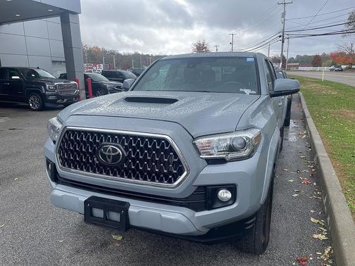 2019 Toyota Tacoma TRD Sport