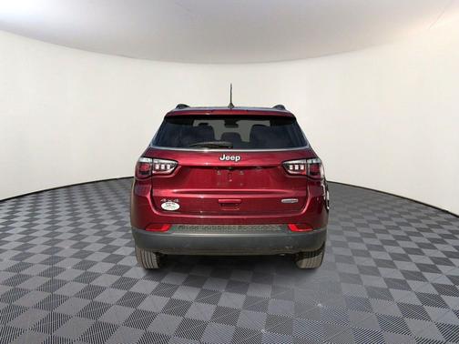 Velvet Red Pearlcoat 2022 Jeep Compass Latitude