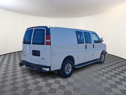 2024 GMC Savana 2500 Work Van