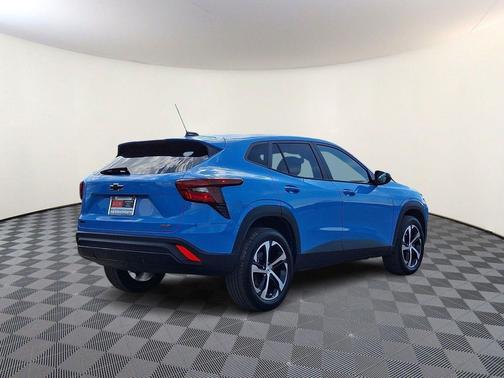 Fountain Blue 2024 Chevrolet Trax FWD 1RS