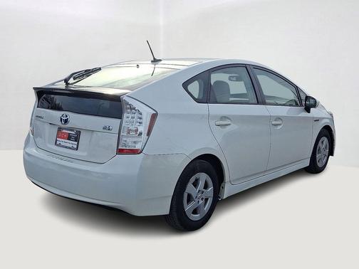 2010 Toyota Prius IV