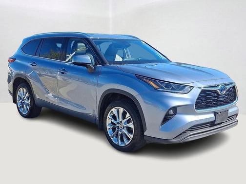 2022 Toyota Highlander Hybrid Limited