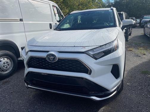 2023 Toyota RAV4 Prime SE