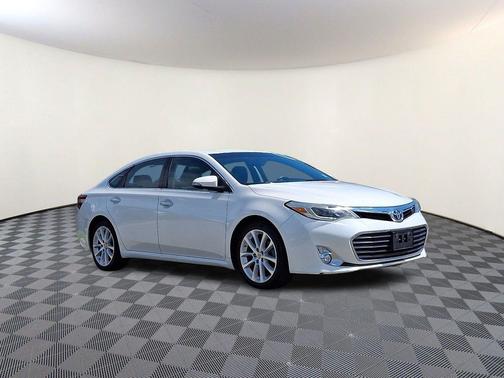 Blizzard Pearl 2014 Toyota Avalon Limited