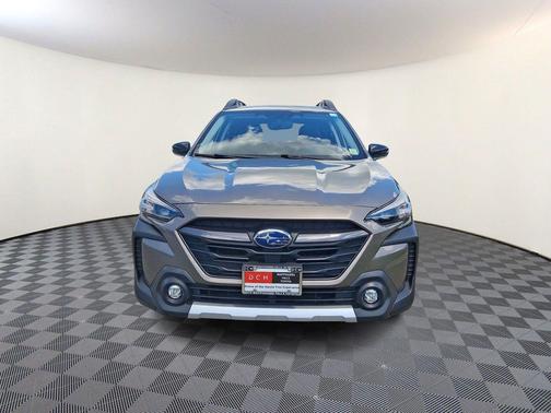 Brilliant Bronze Metallic 2023 Subaru Outback Limited