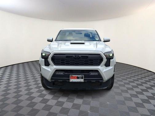 Wind Chill Pearl 2026 Toyota Tacoma TRD Sport
