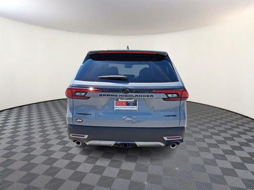 Cement 2026 Toyota Grand Highlander Hybrid Limited MAX