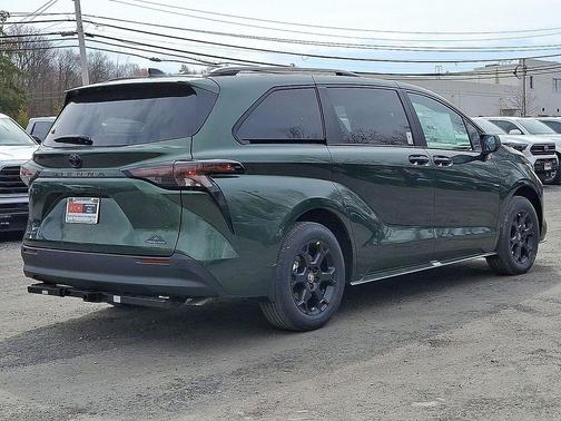 Cypress 2026 Toyota Sienna Woodland Edition