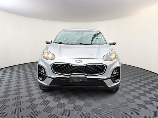Sparkling Silver 2020 Kia Sportage LX