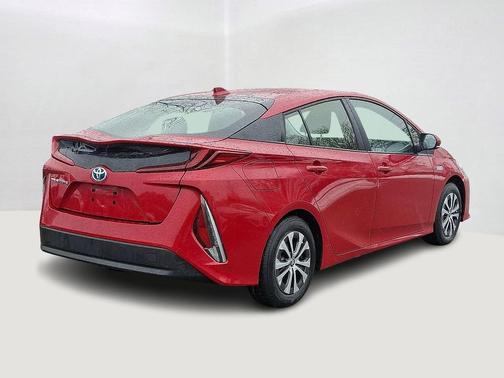 2022 Toyota Prius Prime LE