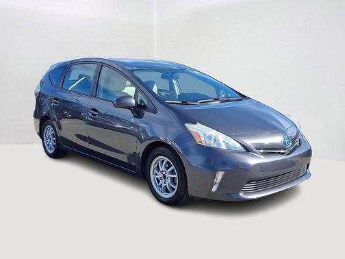 2013 Toyota Prius v Three