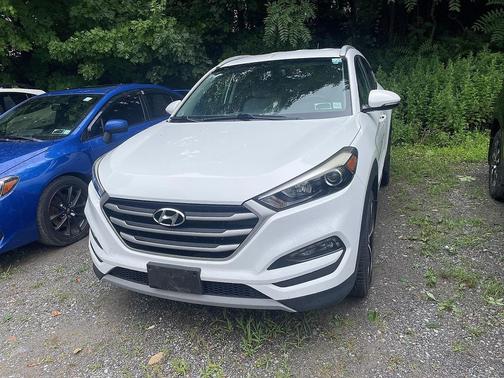 2017 Hyundai TUCSON Sport