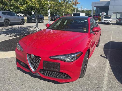 2022 Alfa Romeo Giulia Ti