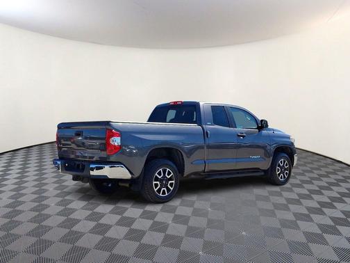 Magnetic Gray Metallic 2016 Toyota Tundra SR5