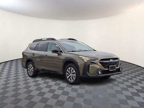 Autumn Green Metallic 2024 Subaru Outback Premium