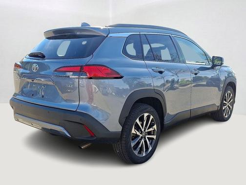 2022 Toyota Corolla Cross XLE