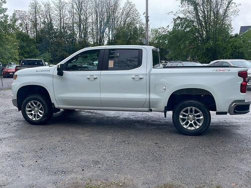 Summit White 2023 Chevrolet Silverado 1500 LT