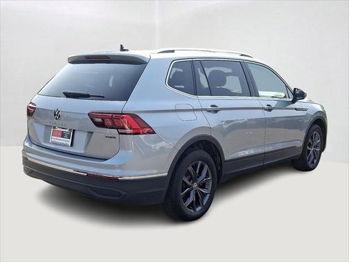 2022 Volkswagen Tiguan 2.0T SE 4MOTION