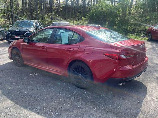 Supersonic Red 2025 Toyota Camry SE