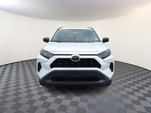 Super White 2020 Toyota RAV4 LE