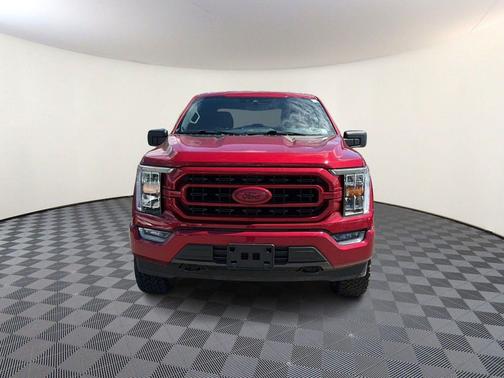 Rapid Red Metallic Tinted Clearcoat 2021 Ford F-150 XLT