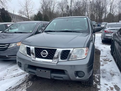 2016 Nissan Frontier SV