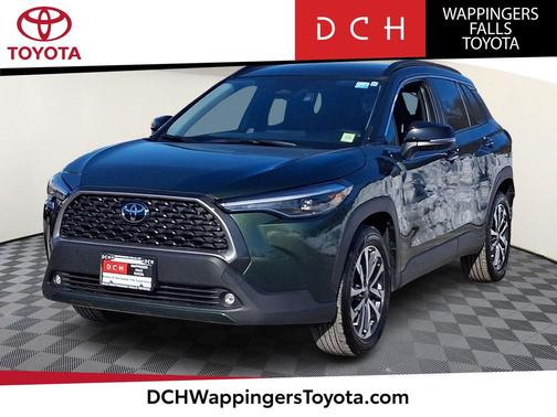 2025 Toyota Corolla Cross XLE