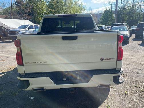 Summit White 2024 Chevrolet Silverado 1500 RST