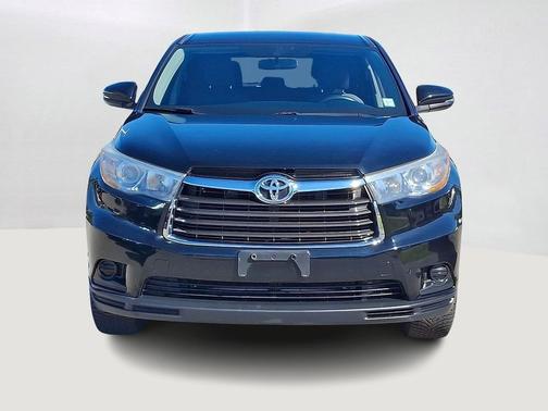2015 Toyota Highlander LE