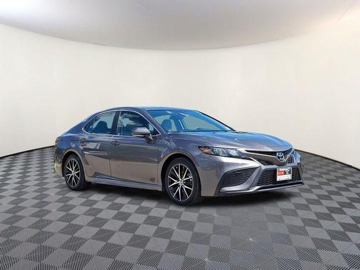 Predawn Gray Mica 2024 Toyota Camry SE