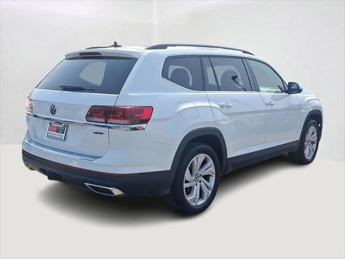 2022 Volkswagen Atlas 3.6L SE w/Technology