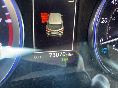 Salsa Red Pearl 2019 Toyota Highlander SE