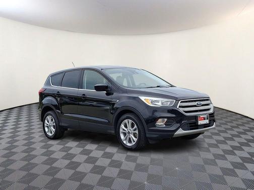 Agate Black Metallic 2019 Ford Escape SE